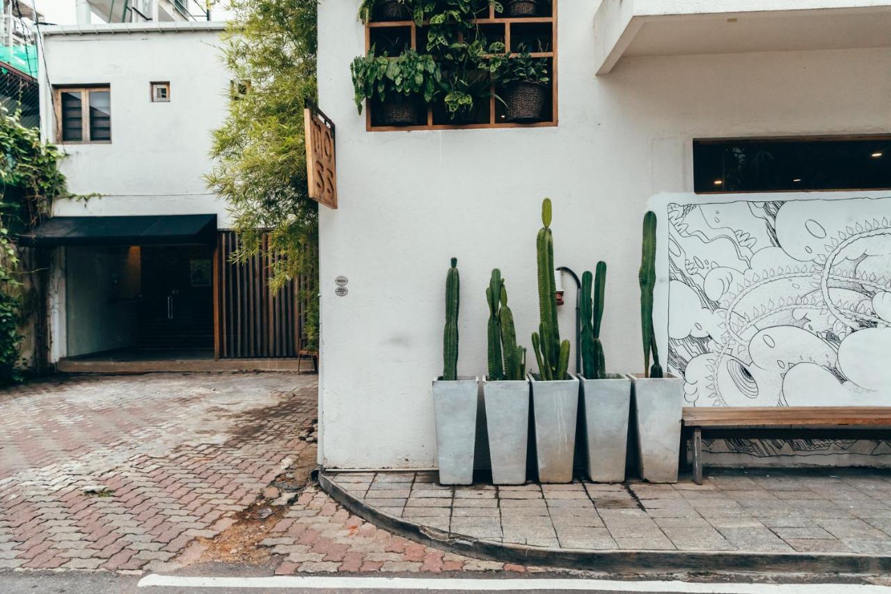 Moss Bnb Colombo Exterior photo